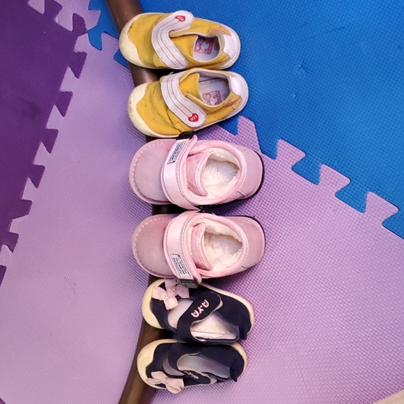 3 for $10- Baby shoes, snow and summer